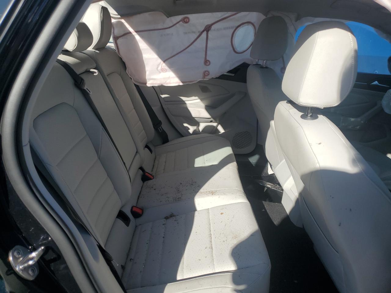 2024 VOLKSWAGEN JETTA SE VIN:3VW7M7BU1RM010846