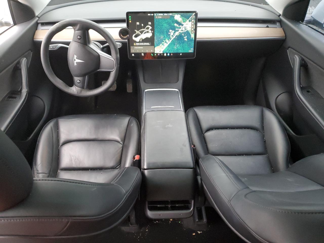 2022 TESLA MODEL Y  VIN:7SAYGDEE5NF310070