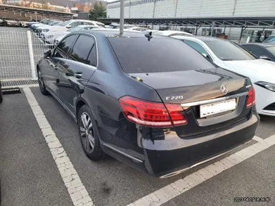 2016 Mercedes-Benz E 220 WDDHF0AB6GB294896 VIN:WDDHF0AB6GB294896