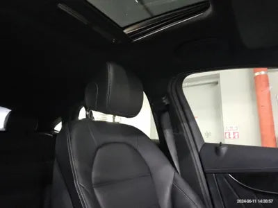 2023 Mercedes-Benz GLC 300 VIN: