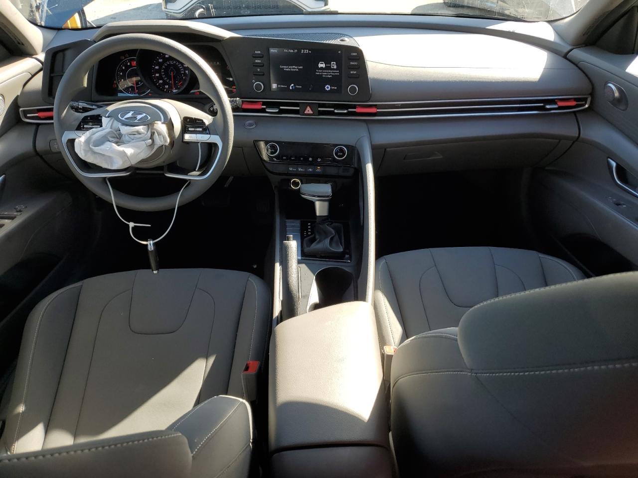 2022 HYUNDAI ELANTRA SEL VIN:KMHLM4AG3NU301328