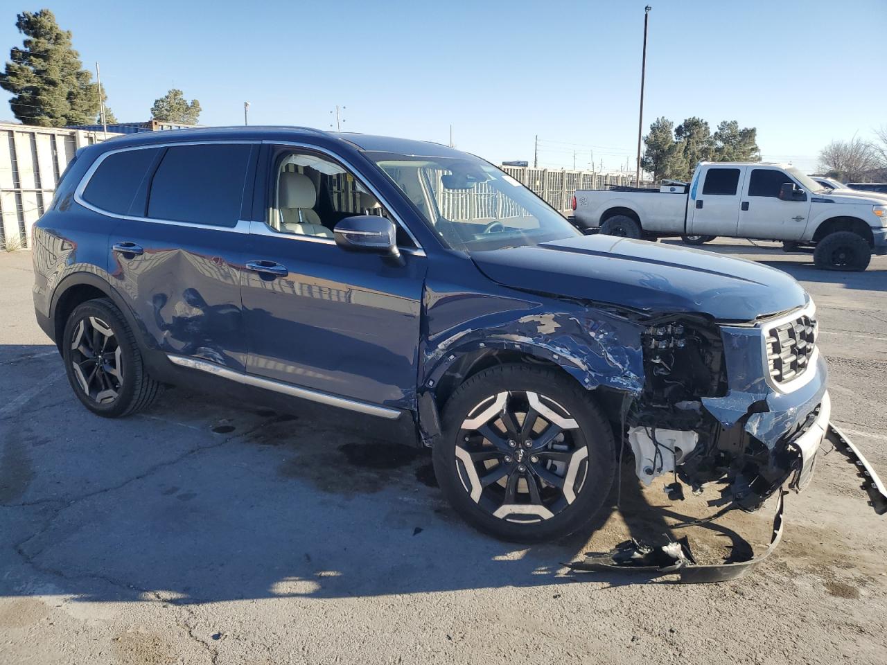 2023 KIA TELLURIDE S VIN:5XYP64GC5PG372846