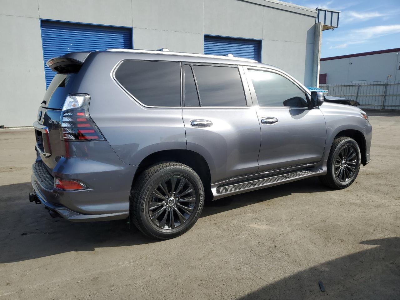 2023 LEXUS GX 460 LUXURY VIN:JTJGM7BX0P5367285