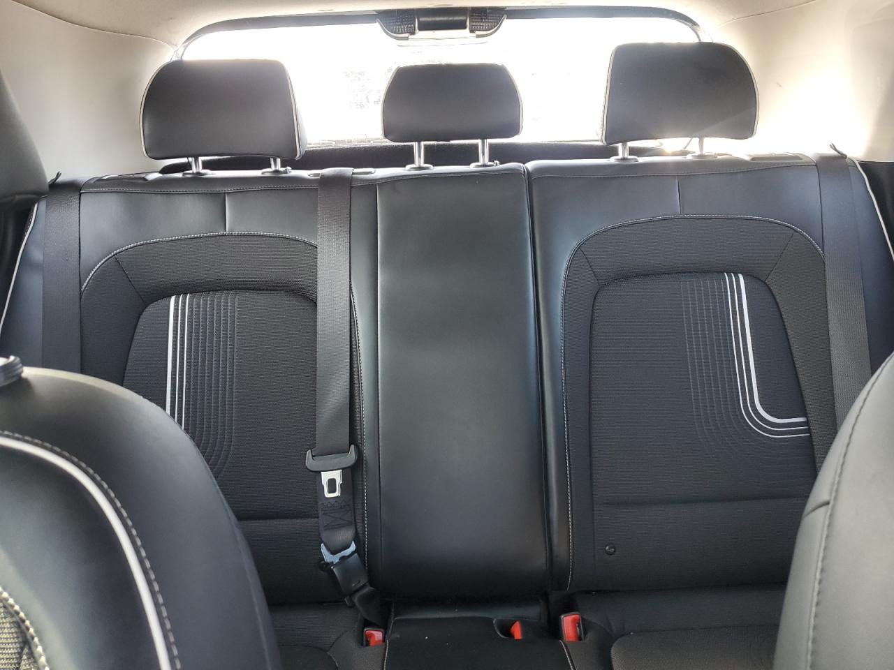 2022 HYUNDAI VENUE SEL VIN:KMHRC8A34NU199880