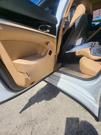 2015 Porsche Panamera NONE VIN: