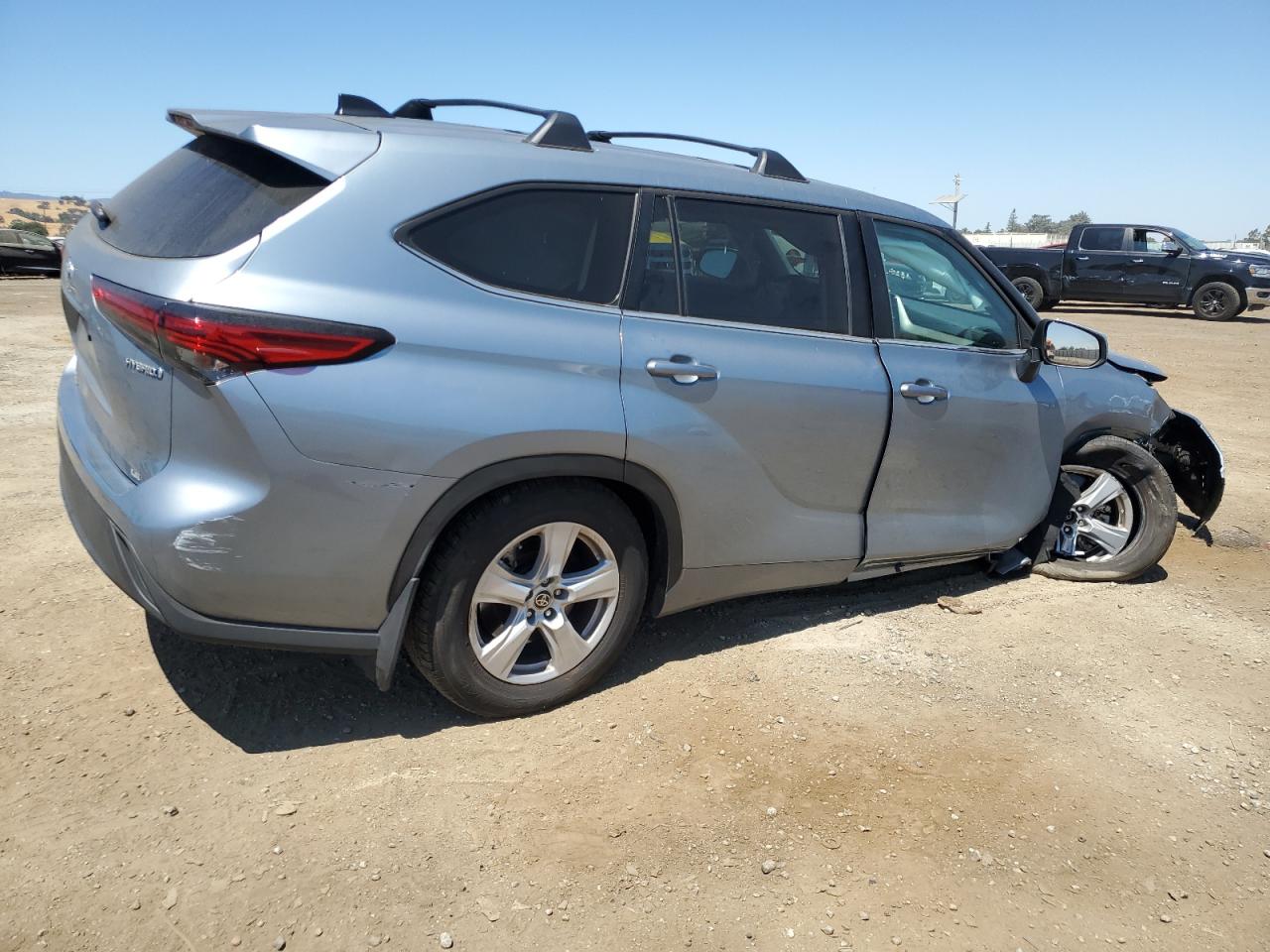 2023 TOYOTA HIGHLANDER HYBRID LE VIN:5TDBBRCH8PS126428