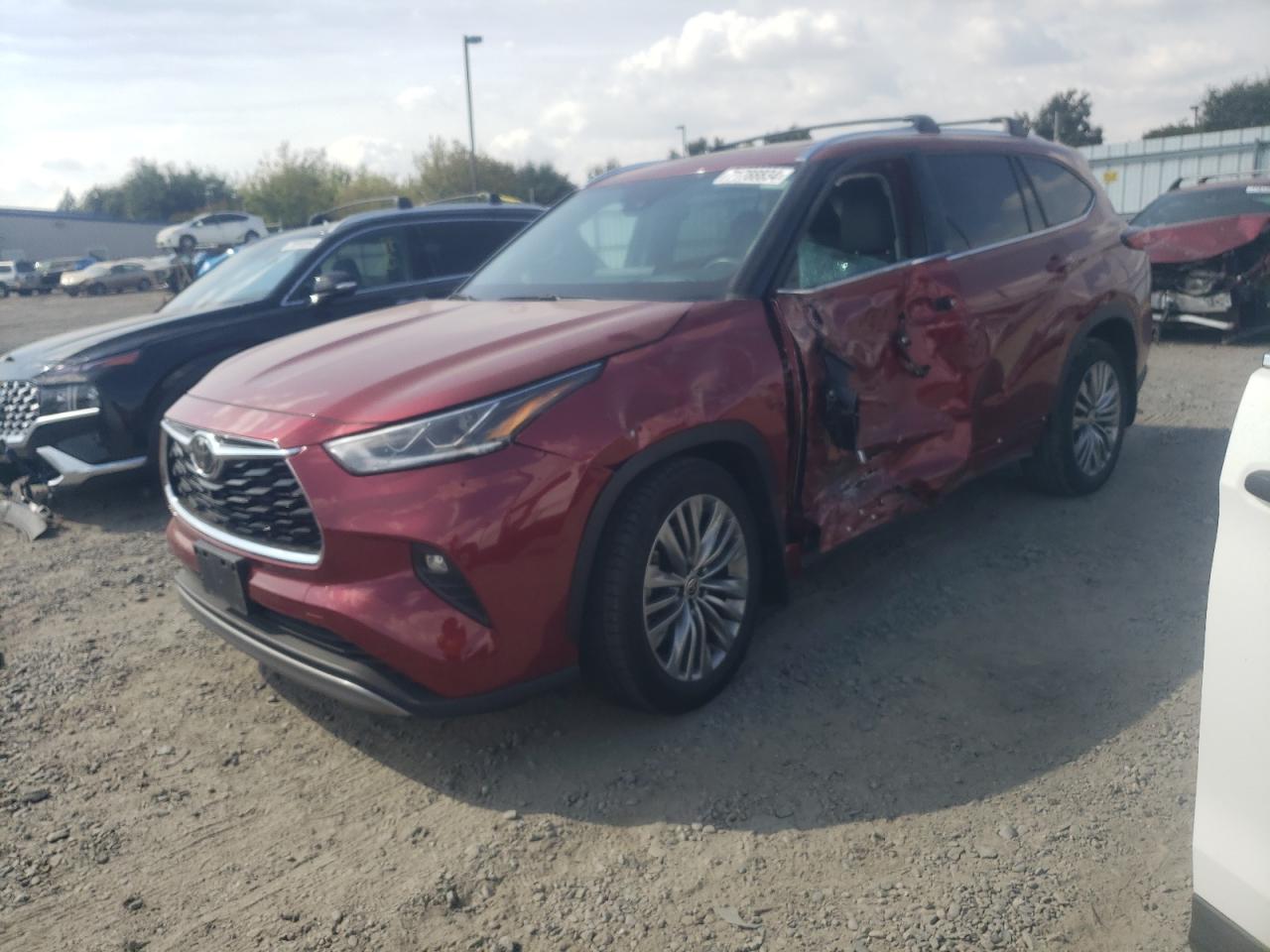 2022 TOYOTA HIGHLANDER PLATINUM VIN:5TDFZRBH6NS175753