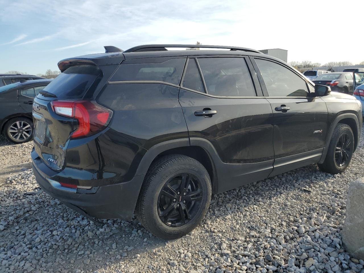 2022 GMC TERRAIN AT4 VIN:3GKALYEV2NL269582