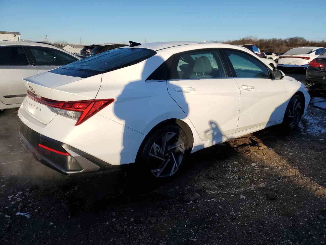 2024 HYUNDAI ELANTRA SEL VIN:KMHLS4DG0RU752157