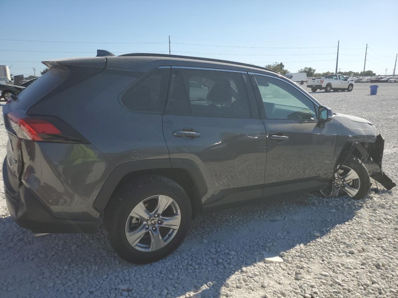 2023 TOYOTA RAV4 XLE VIN:2T3W1RFV4PC215550