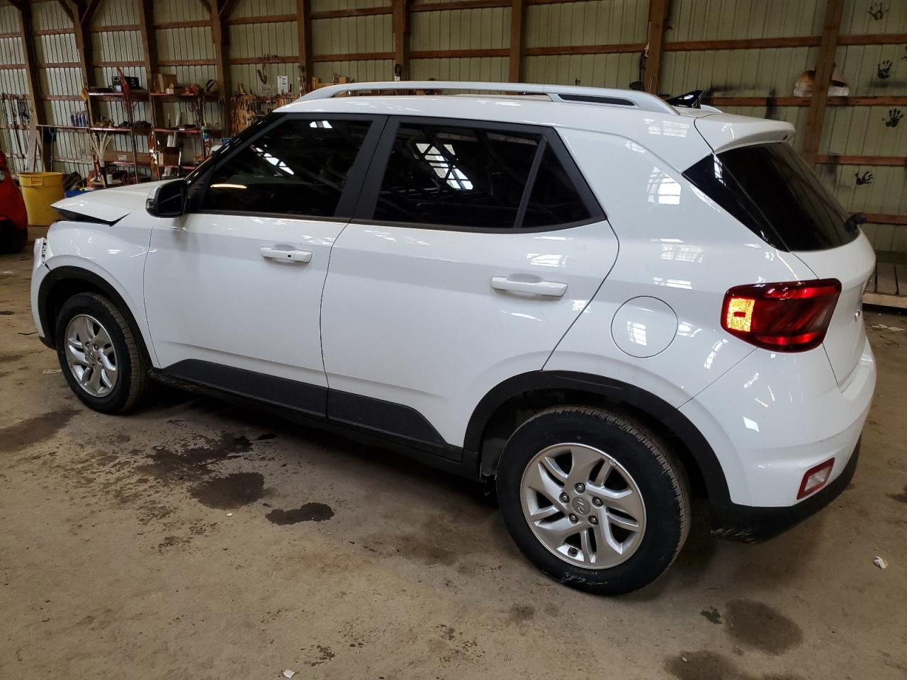 2022 HYUNDAI VENUE SEL VIN:KMHRC8A38NU132649