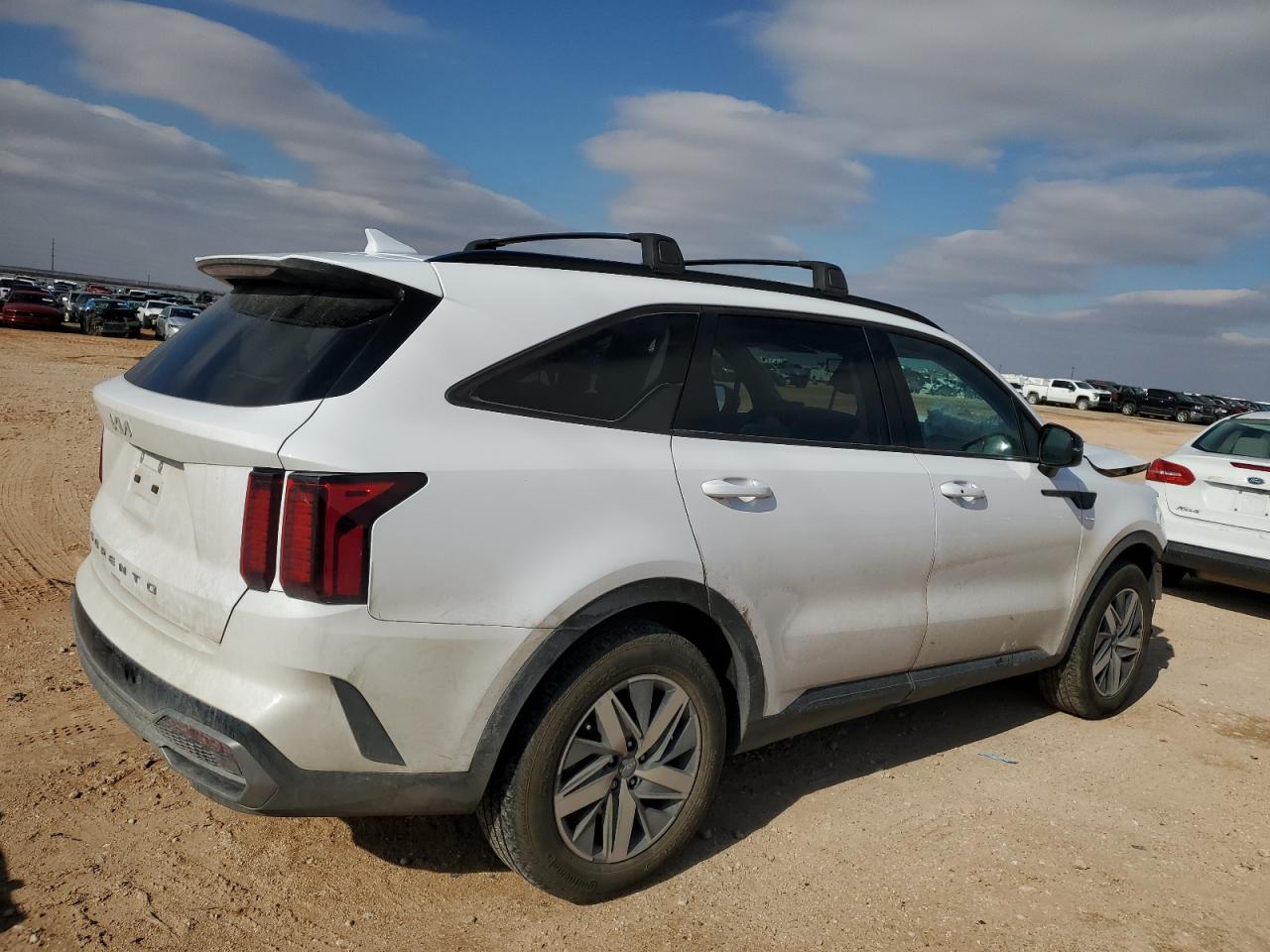 2022 KIA SORENTO S VIN:5XYRL4LC1NG106602