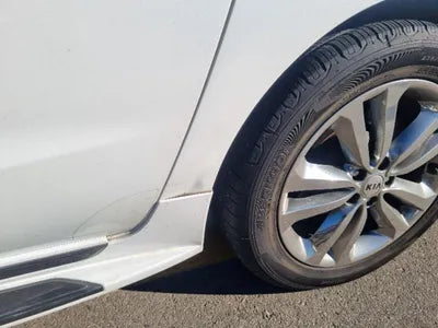 2017 Kia Carnival VIN: