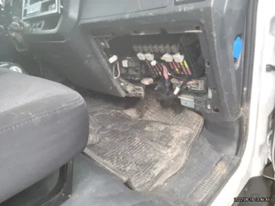 2016 summaiti compressed vanity (3.5 tons) VIN: