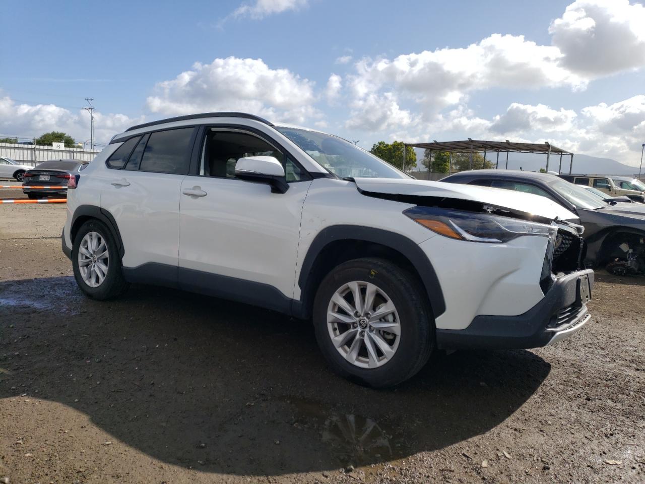 2022 TOYOTA COROLLA CROSS LE VIN:7MUBAAAG1NV023594