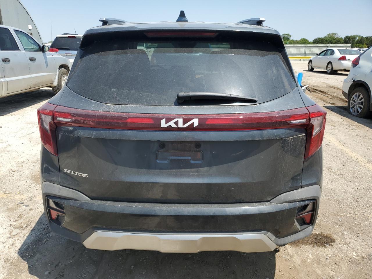 2024 KIA SELTOS EX VIN:KNDER2AA5R7608695