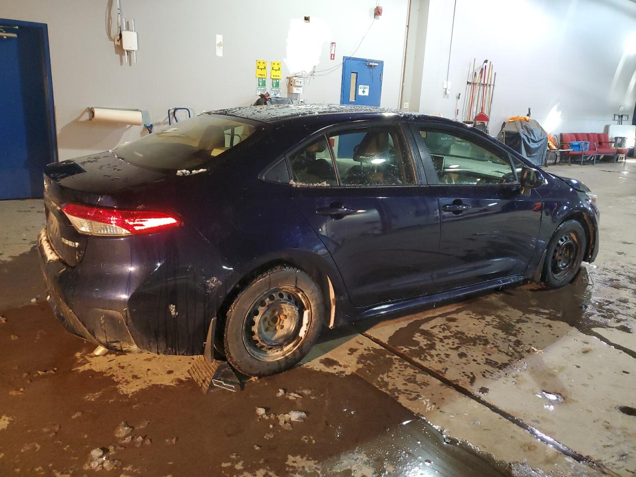 2022 TOYOTA COROLLA  VIN:JTDBAMDE0NJ054337