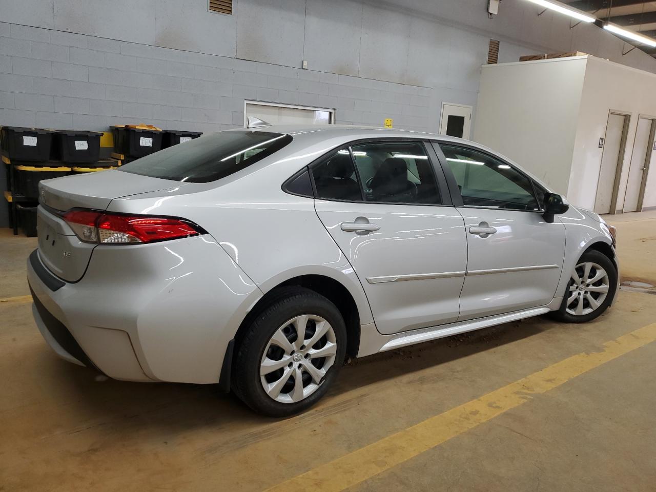 2022 TOYOTA COROLLA LE VIN:5YFEPMAE5NP312198