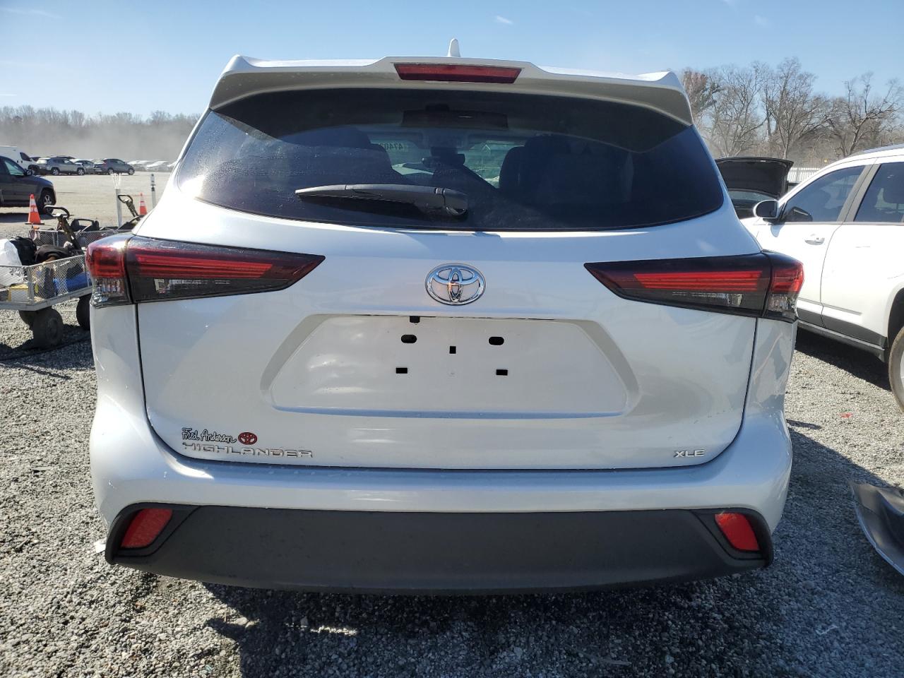 2024 TOYOTA HIGHLANDER LE VIN:5TDKDRAH6RS547709