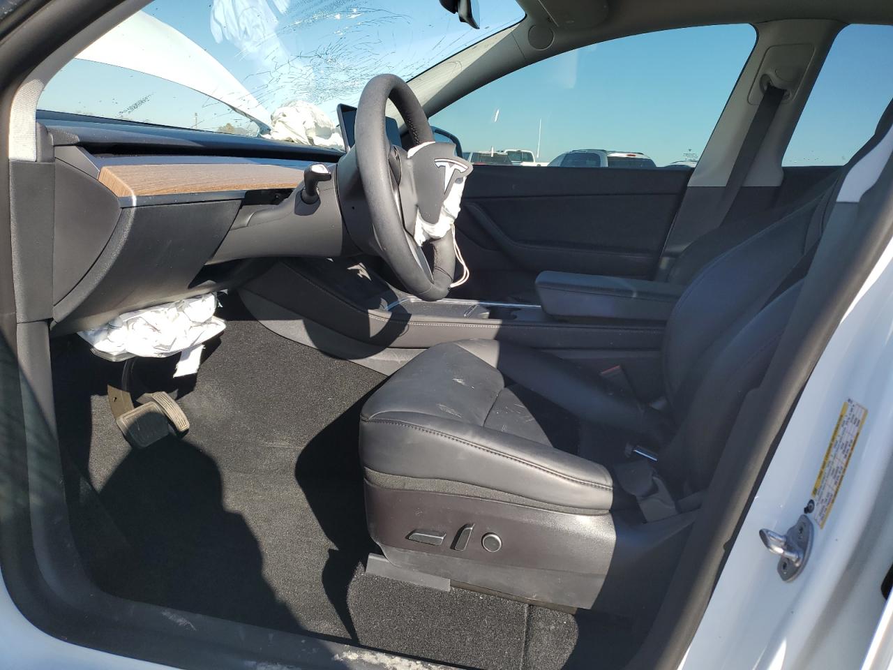 2022 TESLA MODEL Y VIN:7SAYGDEE0NF493118
