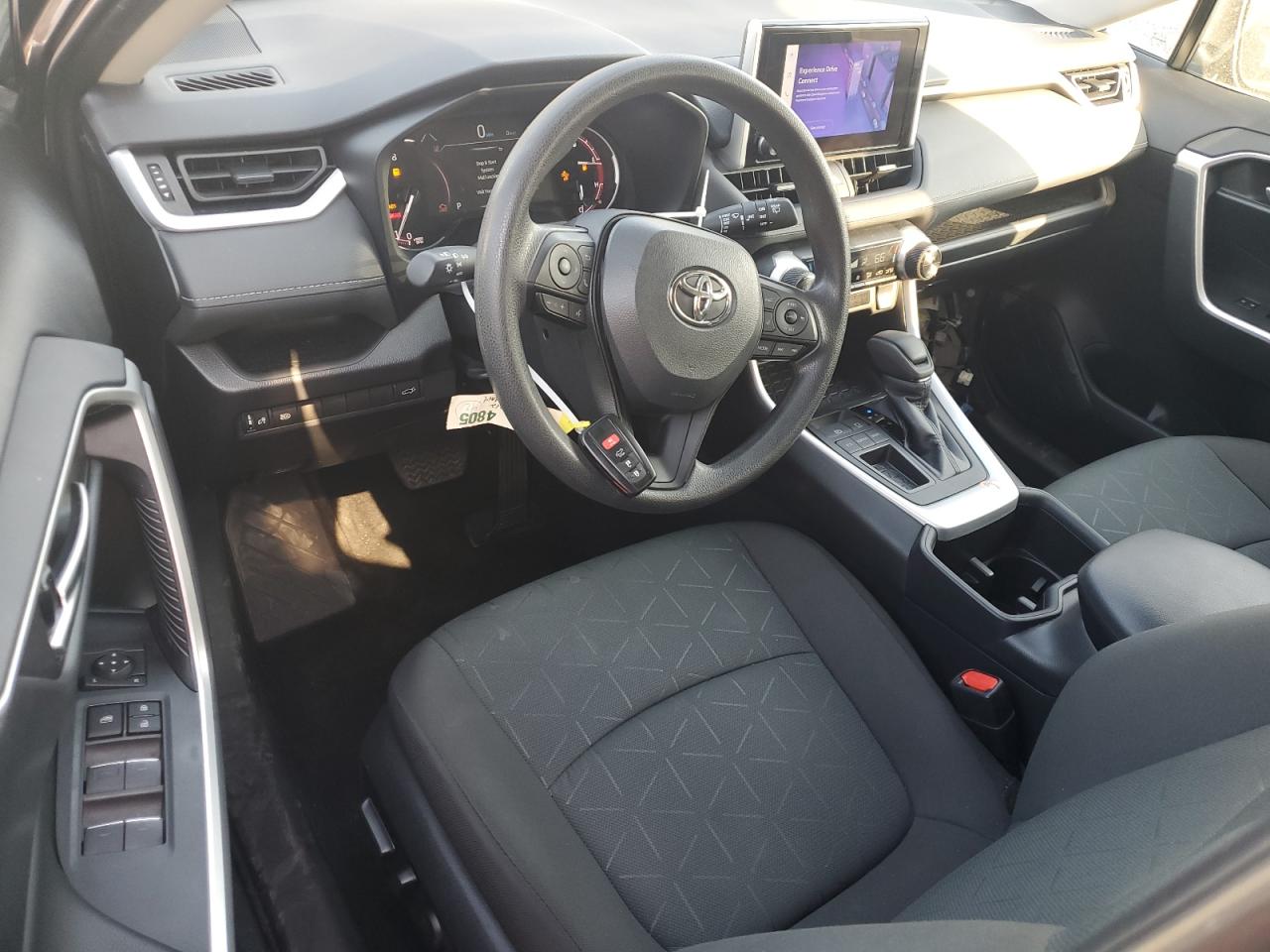 2024 TOYOTA RAV4 XLE VIN:2T3W1RFV0RC255188