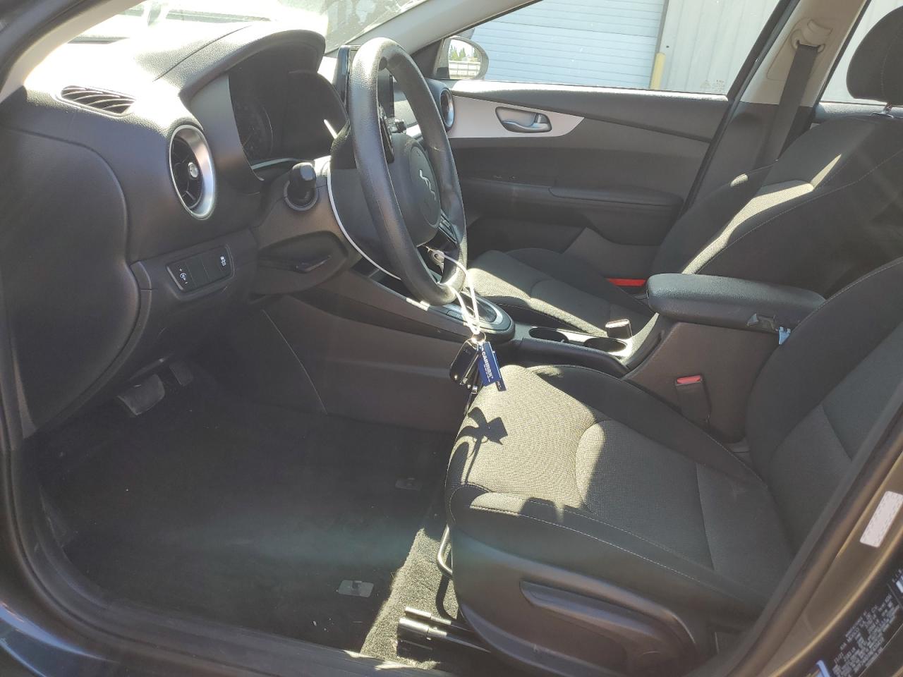 2022 KIA FORTE FE VIN:3KPF24AD1NE439459