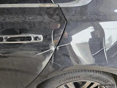 2016 Jaguar XF VIN: