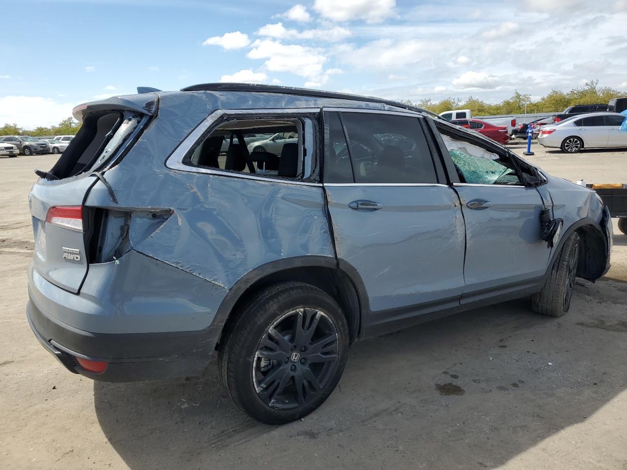 2022 HONDA PILOT SE VIN:5FNYF6H2XNB100061