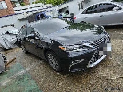 2018 Lexus ES 300 VIN: