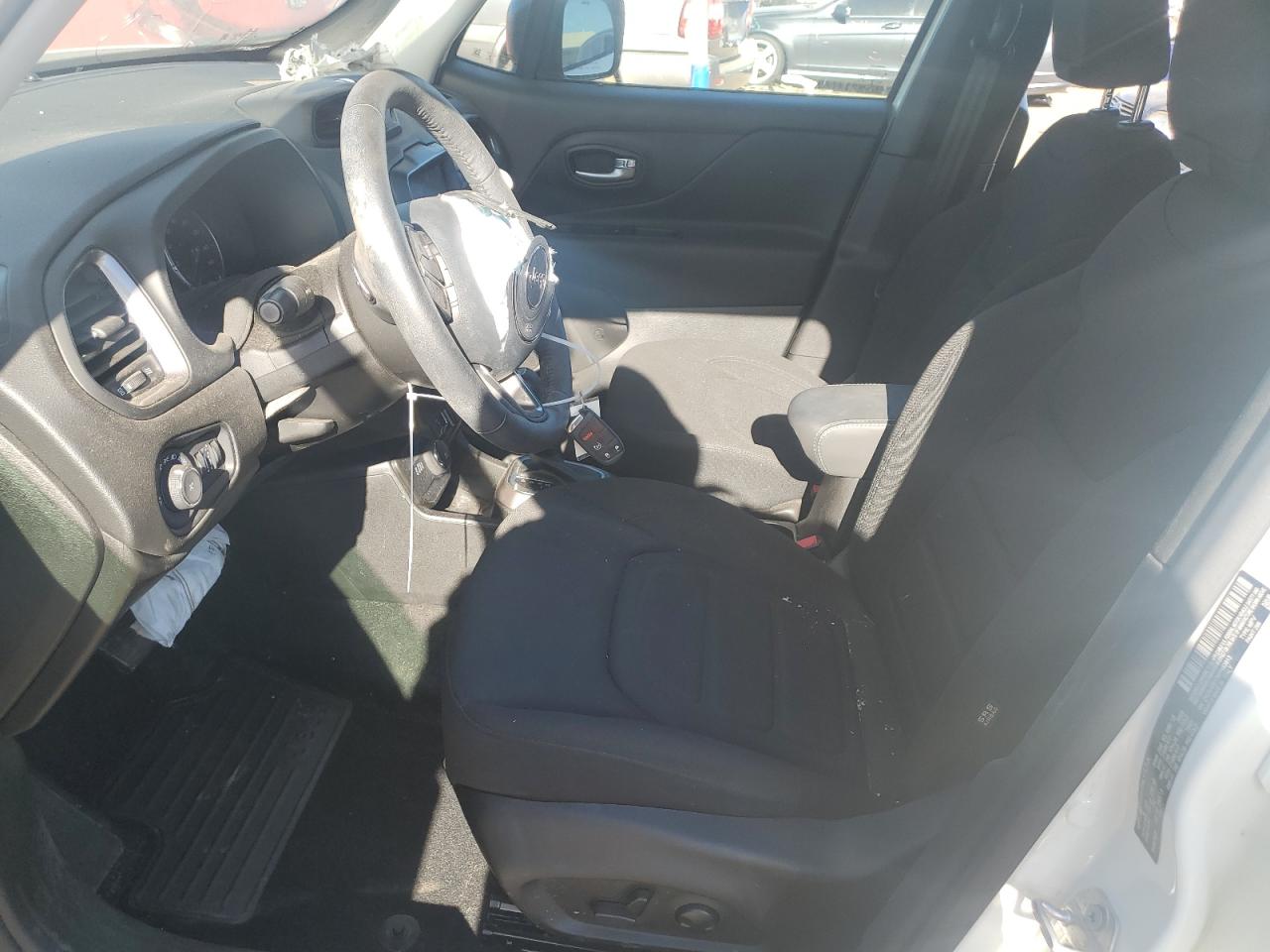 2022 JEEP RENEGADE LATITUDE VIN:ZACNJDB17NPN83813