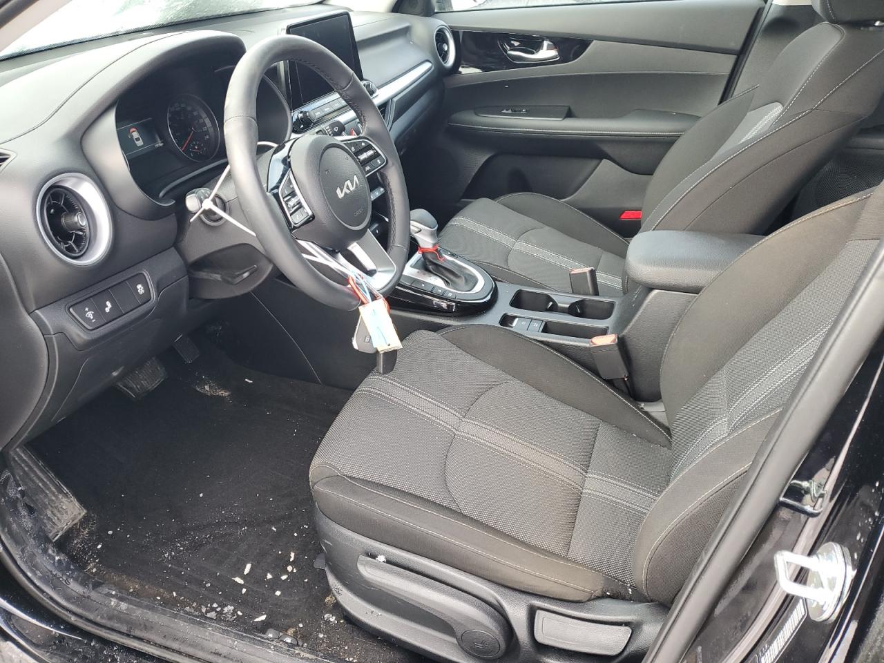 2024 KIA FORTE EX VIN:3KPF34AD0RE825325