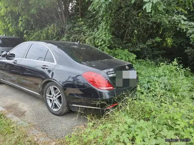 2015 Mercedes-Benz S 400 VIN: