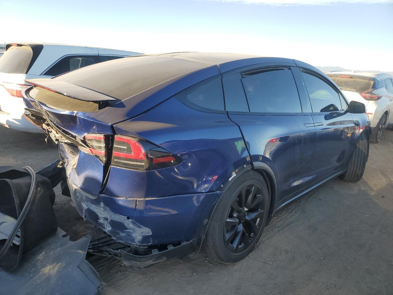 2022 TESLA MODEL X  VIN:7SAXCAE55NF359694