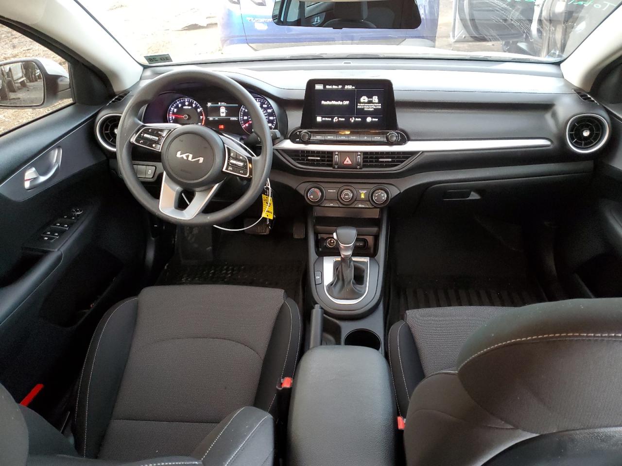 2023 KIA FORTE LX VIN:3KPF24AD4PE506252
