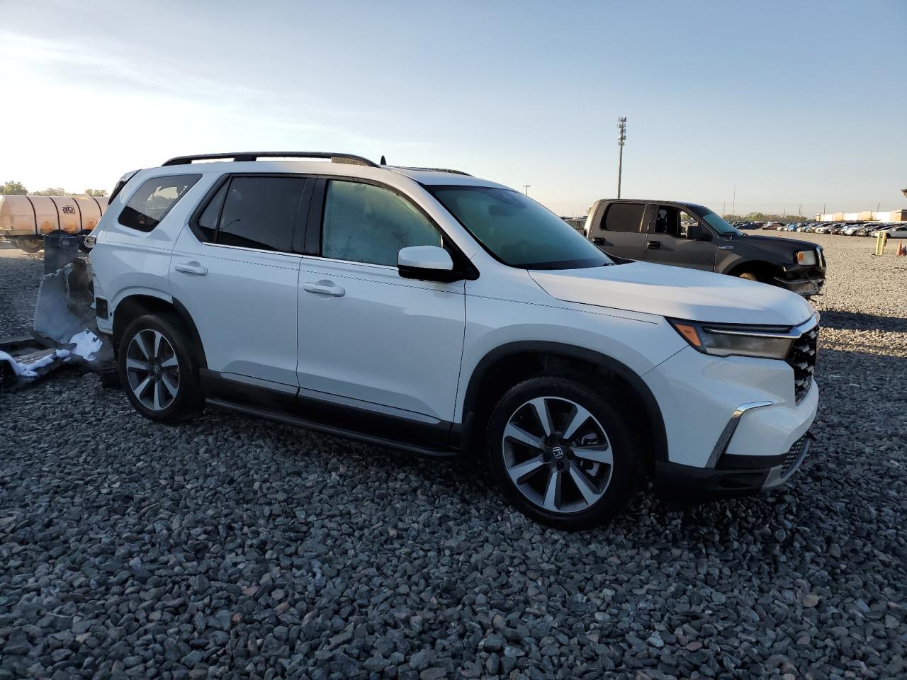 2024 HONDA PILOT ELITE VIN:5FNYG1H81RB043050
