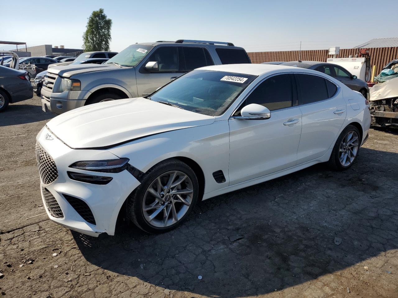 2022 GENESIS G70 BASE VIN:KMTG34TA9NU095077