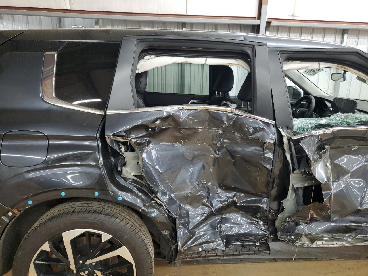 2024 MITSUBISHI OUTLANDER SE VIN:JA4J3VA8XRZ068046