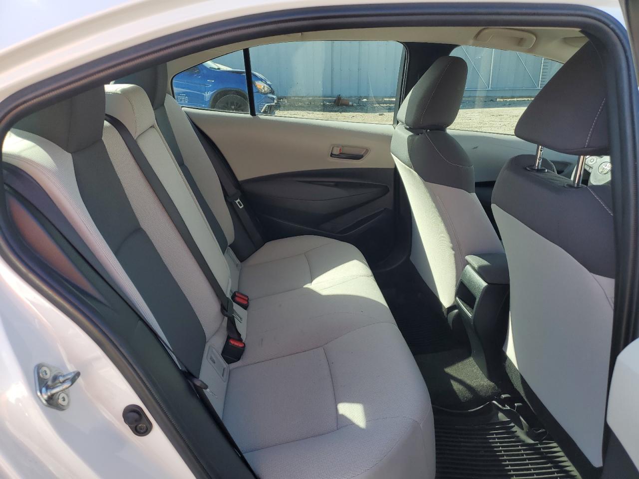 2022 TOYOTA COROLLA LE VIN:JTDEPMAE2N3013681