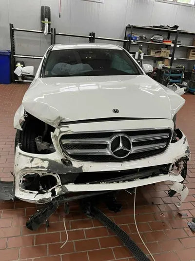 2019 Mercedes-Benz E 300 WDDZF4JB8KA680746 VIN:WDDZF4JB8KA680746