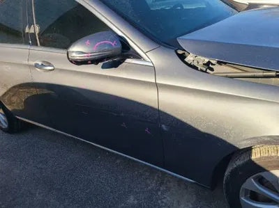 2016 Mercedes-Benz E 300 VIN: