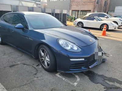 2015 Porsche Panamera VIN: