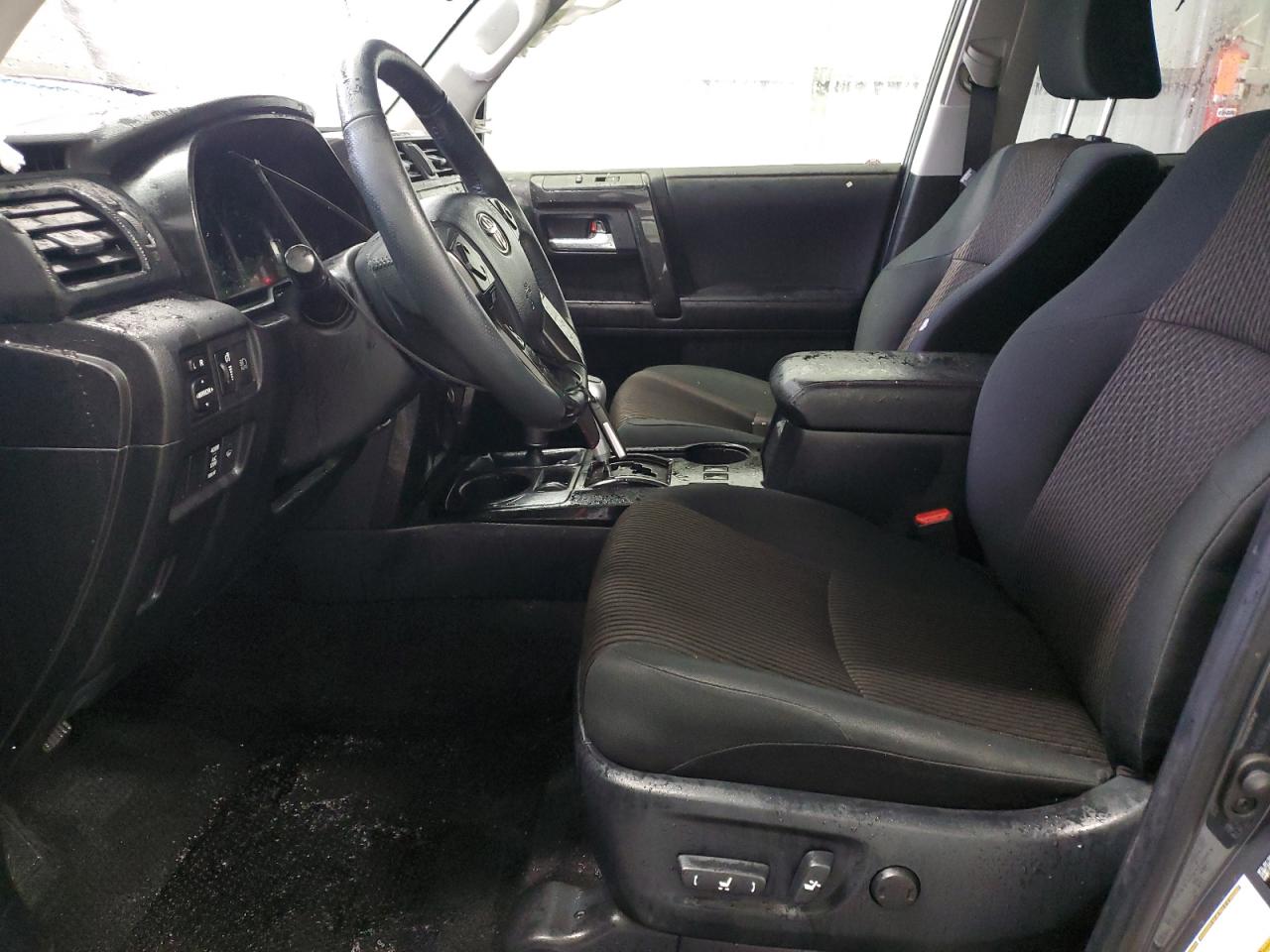 2024 TOYOTA 4RUNNER SR5/SR5 PREMIUM VIN:JTEPU5JR5R6268528