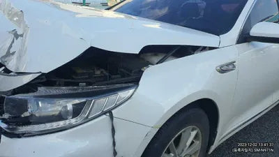 2016 Kia K5 526KMKNAGS411BGA0 VIN:526KMKNAGS411BGA0