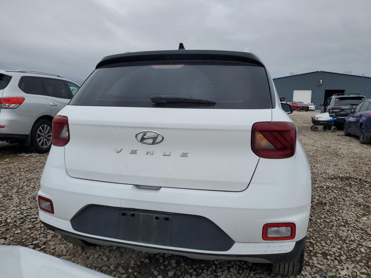 2022 HYUNDAI VENUE SEL VIN:KMHRC8A33NU178275