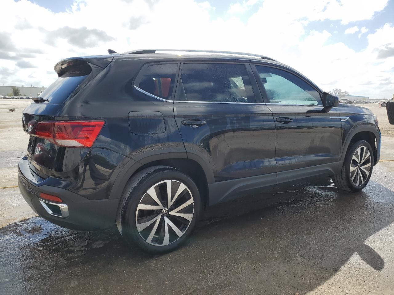 2022 VOLKSWAGEN TAOS SE VIN:3VVRX7B26NM014324
