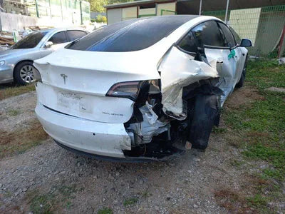 2022 Tesla Model 3 VIN: