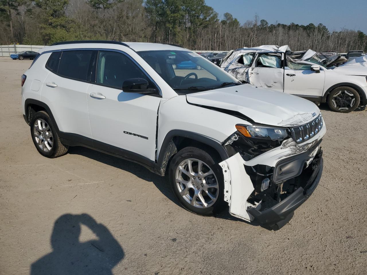 2022 JEEP COMPASS LATITUDE LUX VIN:3C4NJDFB8NT218846