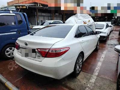 2016 Toyota Camry VIN: