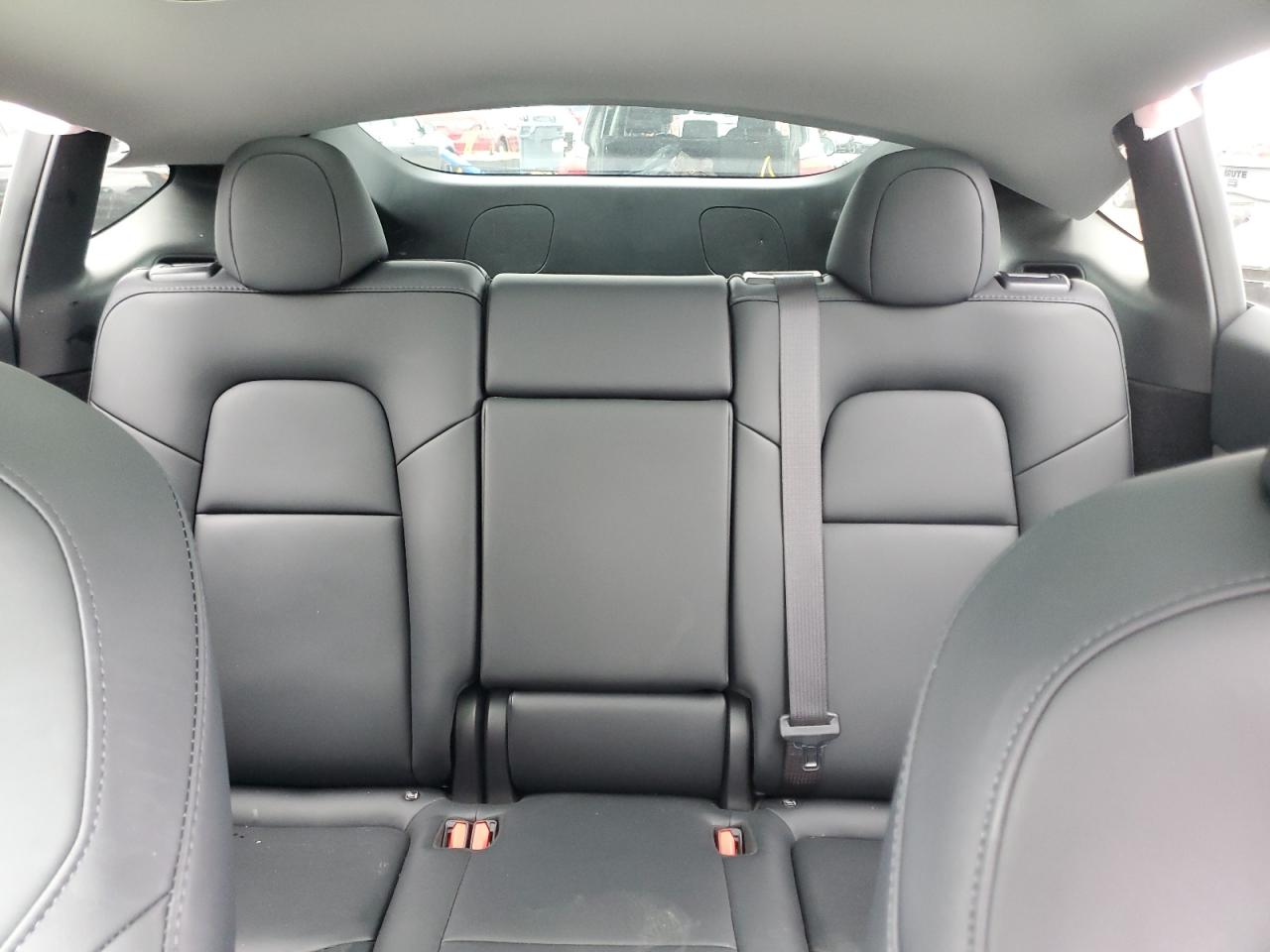 2023 TESLA MODEL Y  VIN:7SAYGDEE0PA175032
