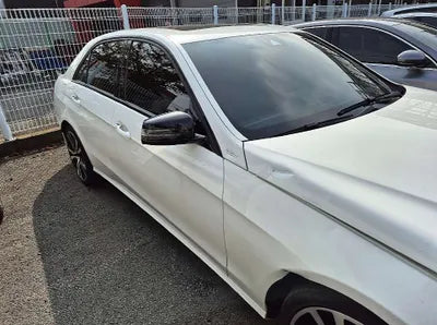 2015 Mercedes-Benz E 220 VIN: